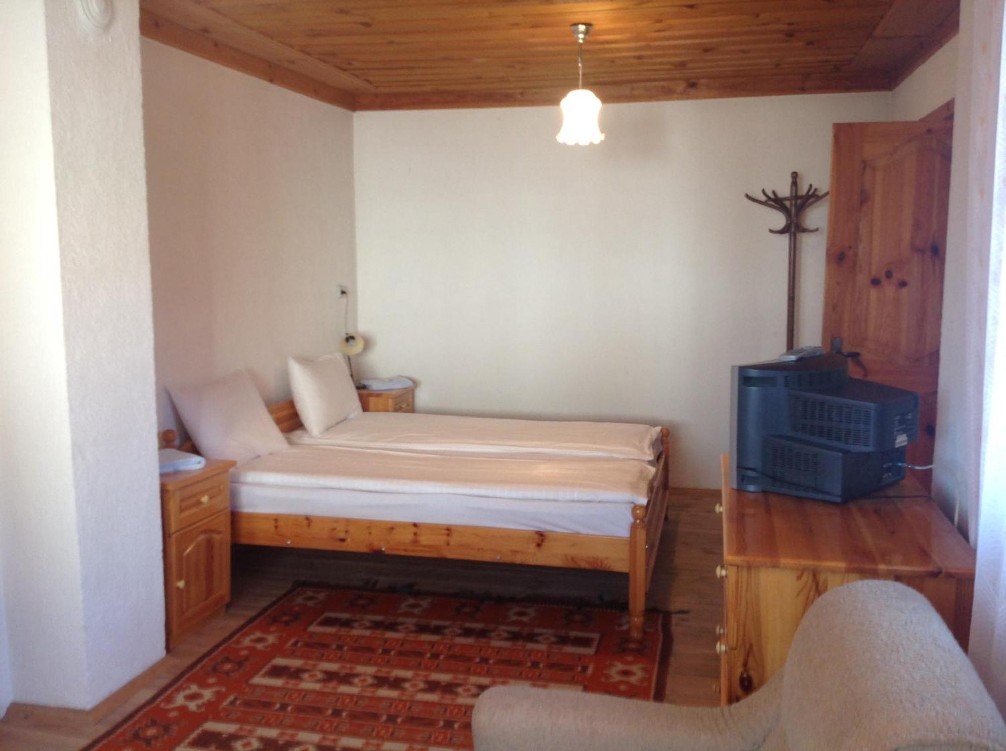 Guest House Lina Koprivshtitsa Habitación foto